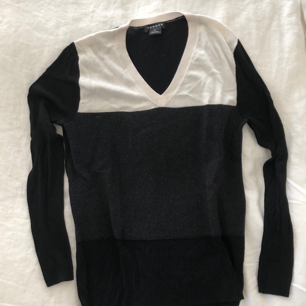 Color Block Crew Neck Sweater